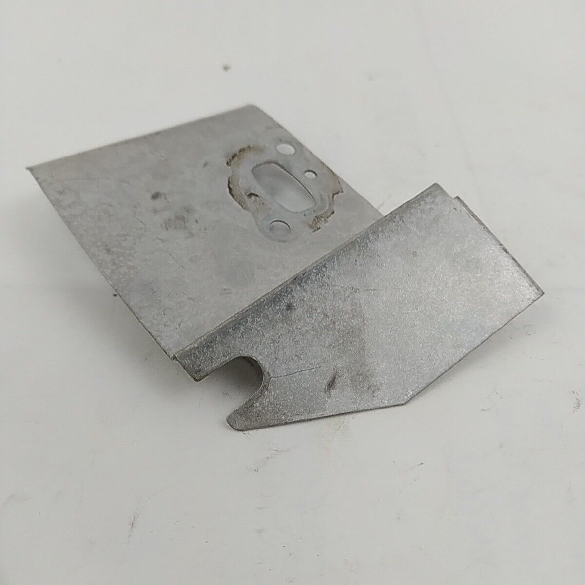 Ricambio PIASTRA guarnizione carburatore usata decespugliatore MARUYAMA M45 E420