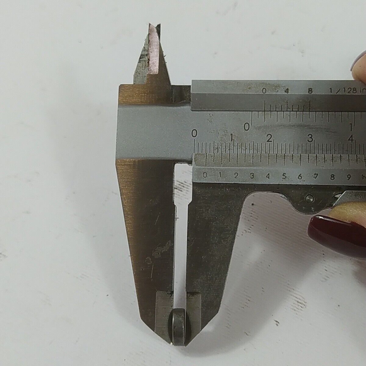 Ricambio DECESPUGLIATORE kawasaki kt 17 DADO BULLONE FERMO VOLANO ALBERO usato