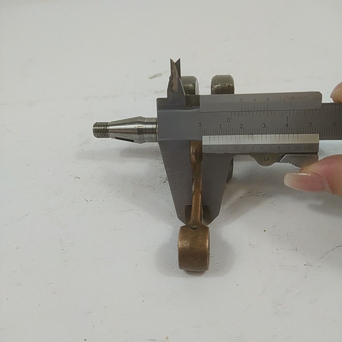 Ricambio ALBERO MOTORE ORIGINALE per motosega CASTOR CP 700 usato