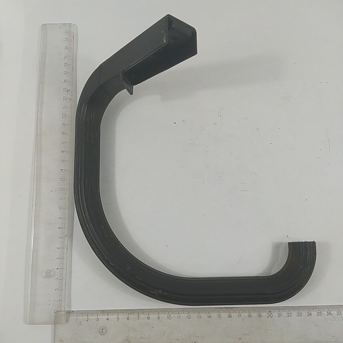 Ricambio MANIGLIA MANICO IMPUGNATURA SUPERIORE PER MOTOSEGA POULAN usato