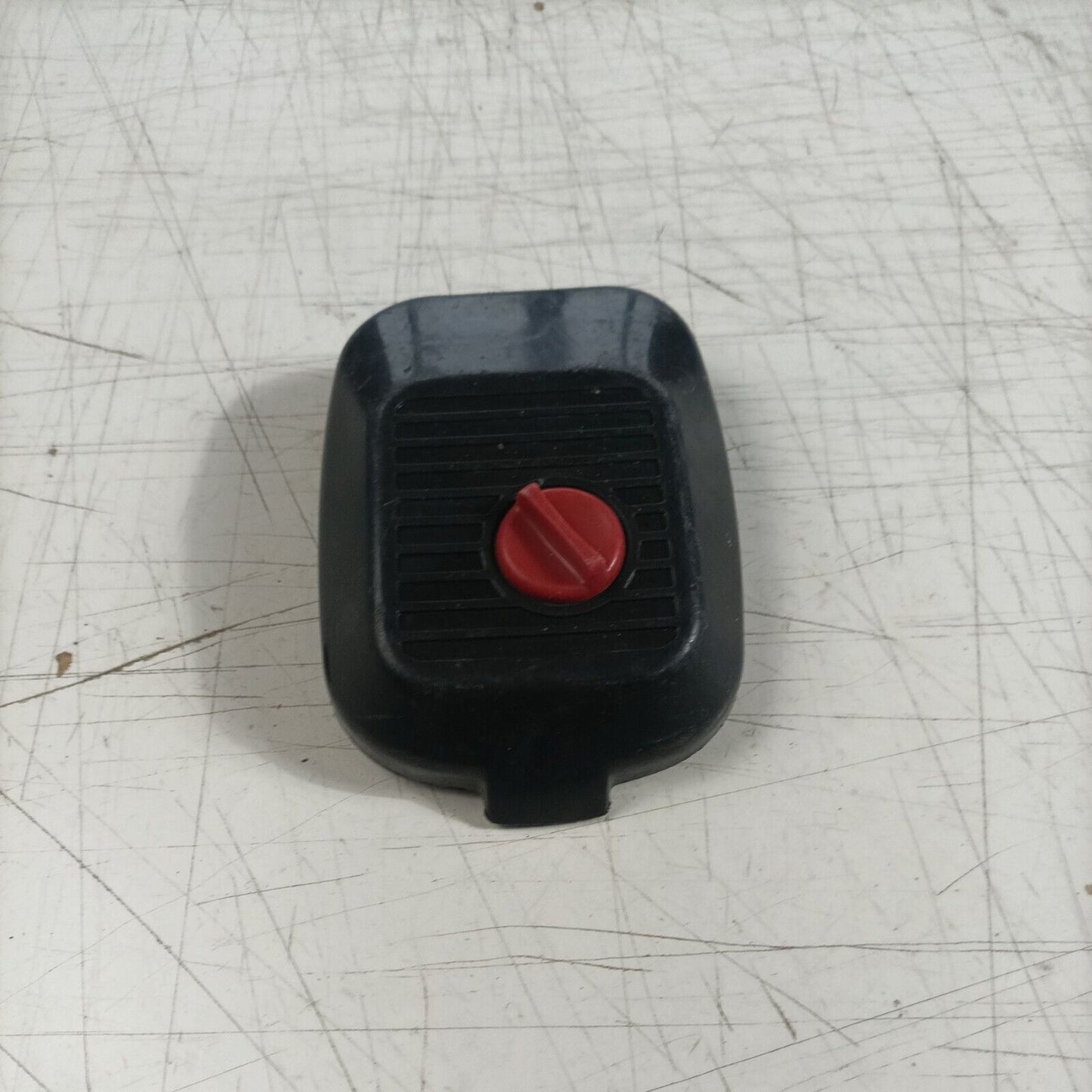 coperchio filtro aria CON VITE PER MOTOSEGA SANDRIGARDEN MTD CS 36 ricambi usati