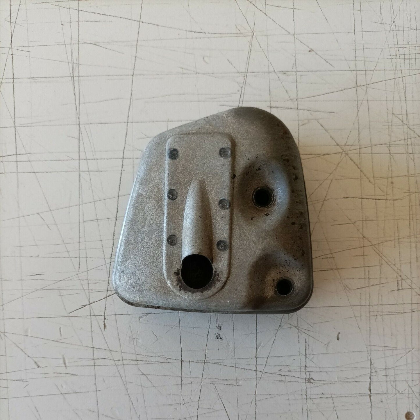 marmitta TERMINALE ORIGINALE PER MOTOSEGA SANDRIGARDEN MTD CS 36 ricambi usati