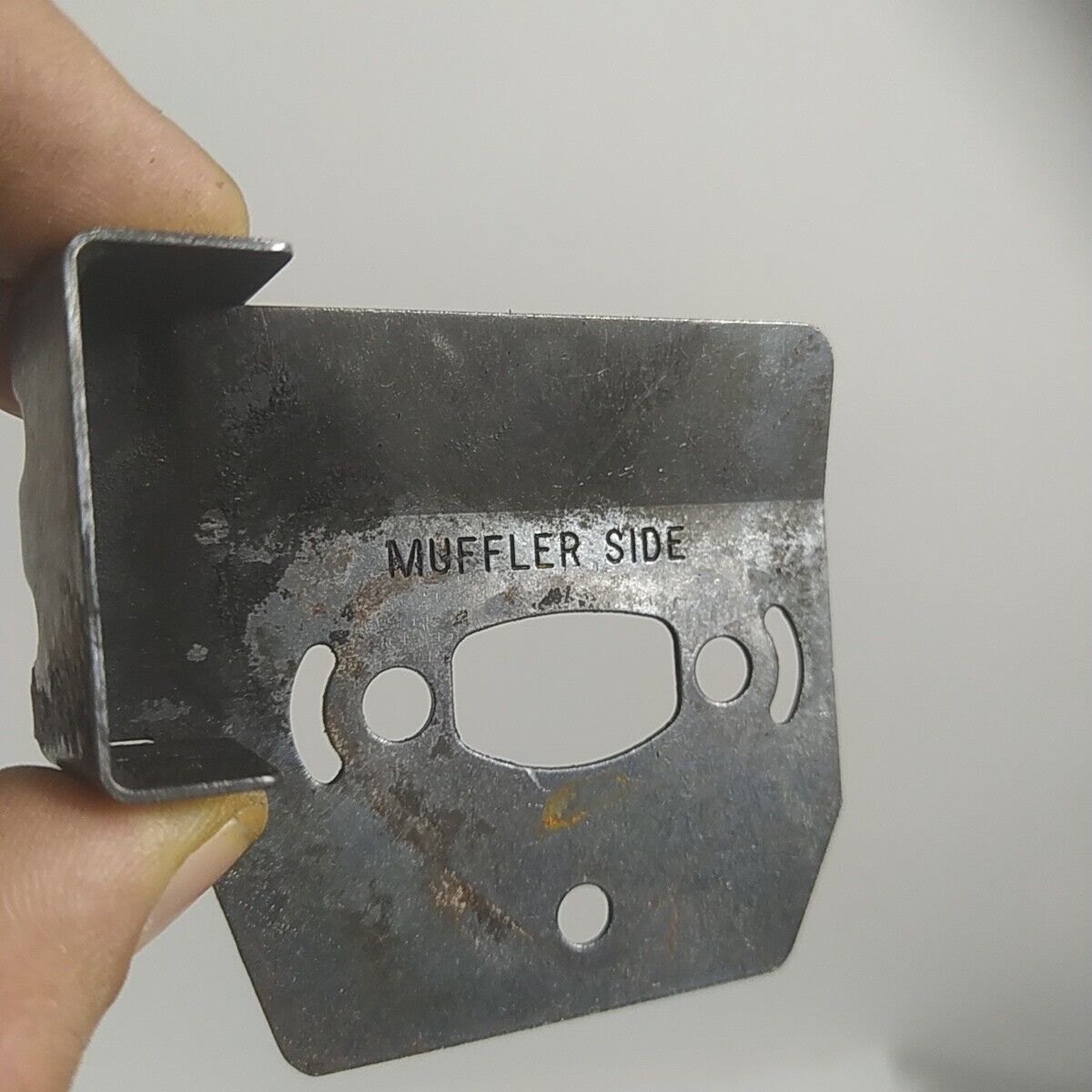 Ricambio GUARNIZIONE MARMITTA PER MOTOSEGA POULAN usato