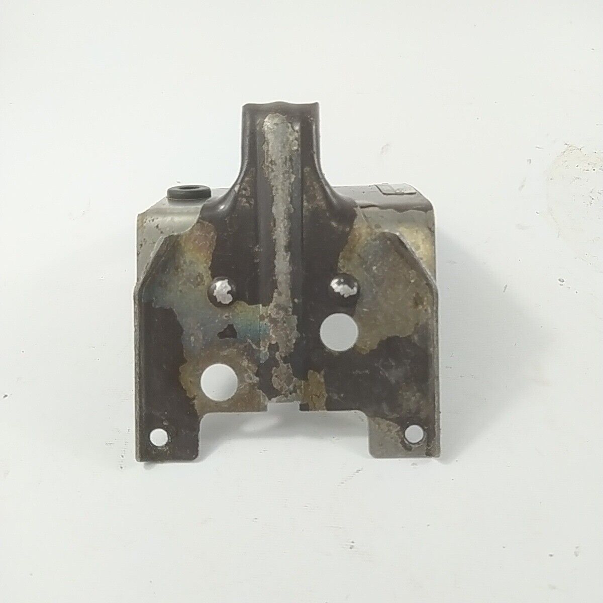 ricambio COPERCHIO COPRI MOTORE TELAIO MANICO Per motosega ALPINA PROF 70 usati