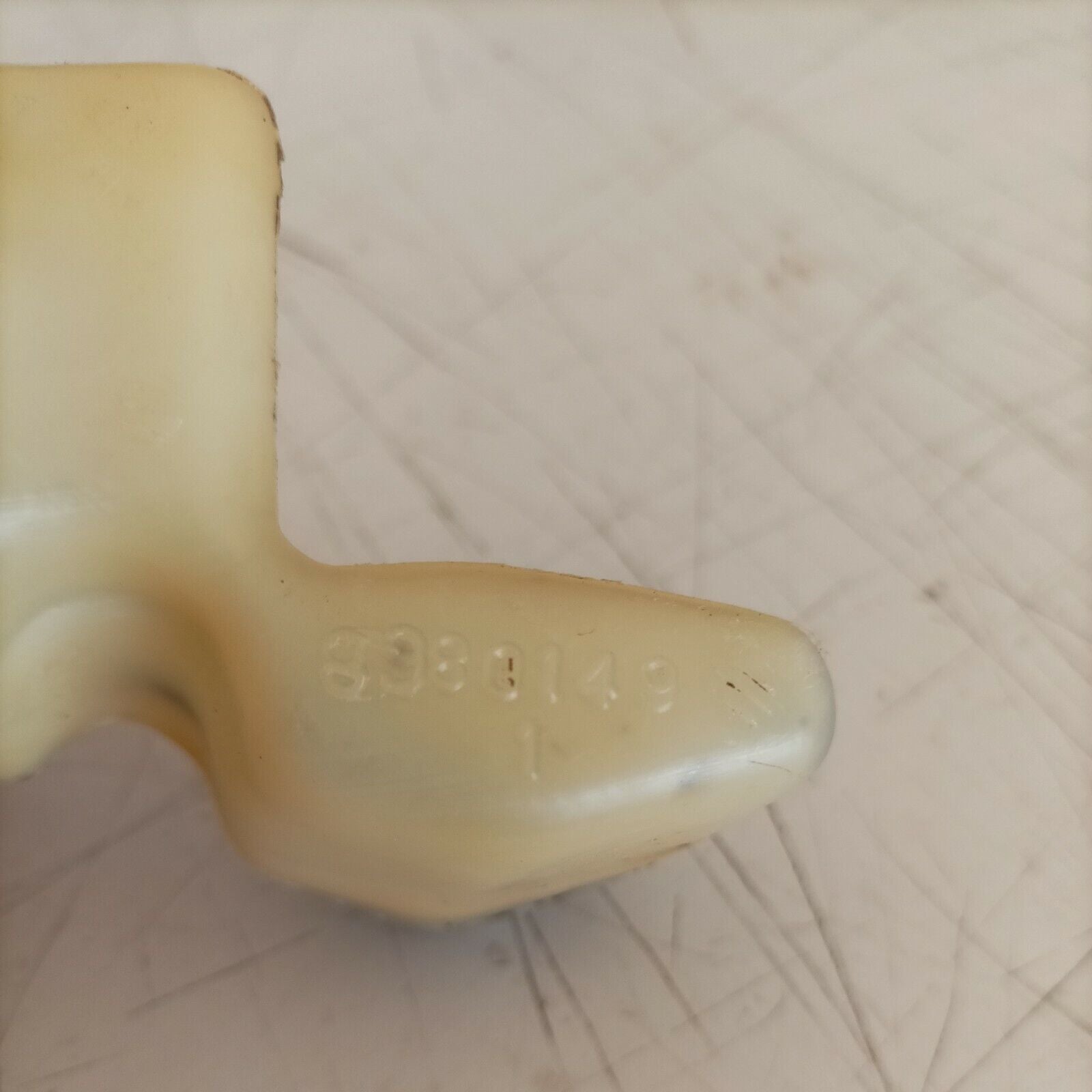 SERBATOIO OLIO ORIGINALE PER MOTOSEGA CASTOR 330 ANTIVIB
