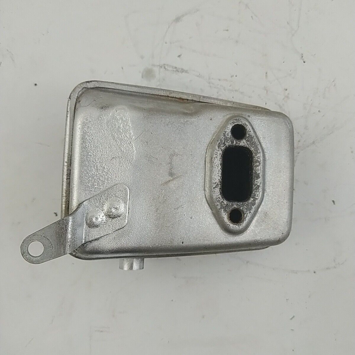 Ricambio MARMITTA SILENZIATORE usato per decespugliatore MITSUBISHI TL 52