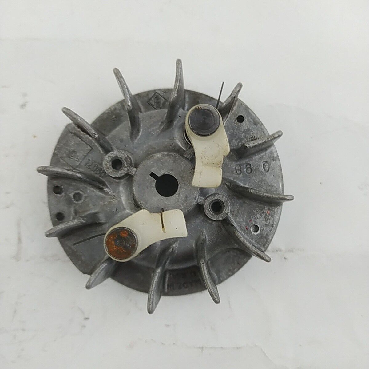 ricambi MOTOSEGA OLEO MAC 240 Blitz 400 40 VOLANO MAGNETICO di avviamento usati