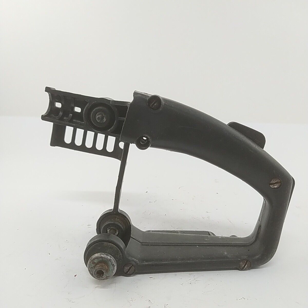 Ricambi IMPUGNATURA MANIGLIA COMANDI usati per motosega CASTOR C70 ALPINA A70 