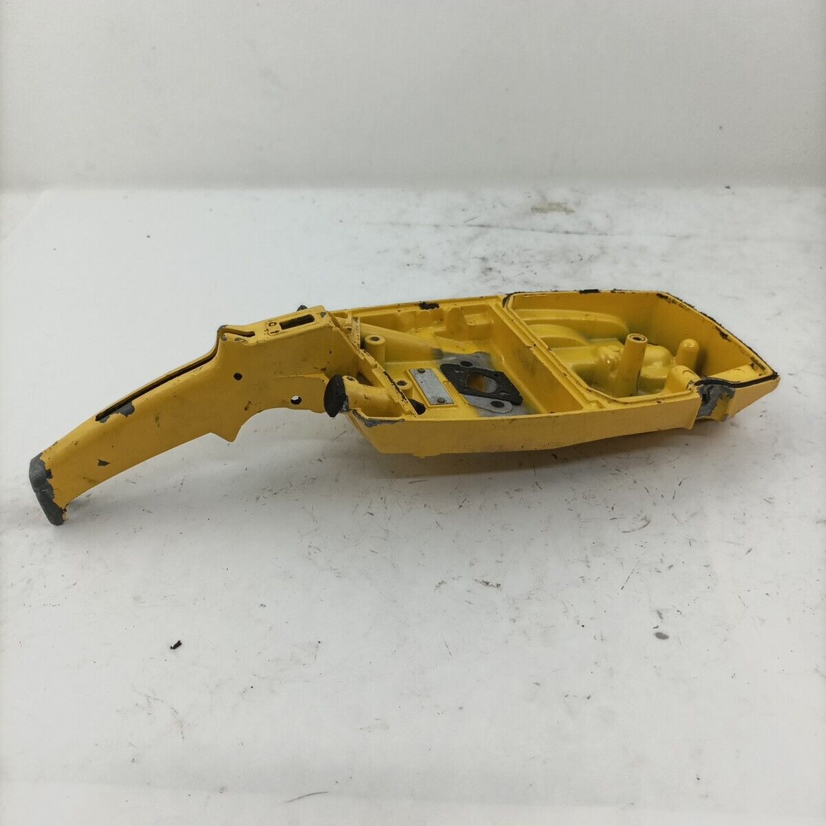 Ricambi MANIGLIA IMPUGNATURA comandi PER MOTOSEGA MCCULLOCH PRO MAC 700 usati