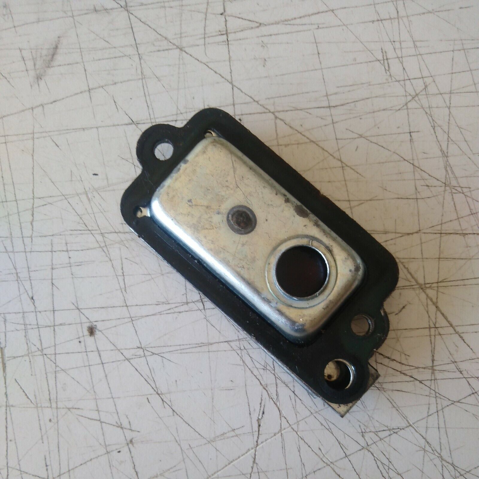 COPERCHIO VALVOLE PER TOSAERBA CASTEL GARDEN CASTOR GGP SV 150 ricambi usati