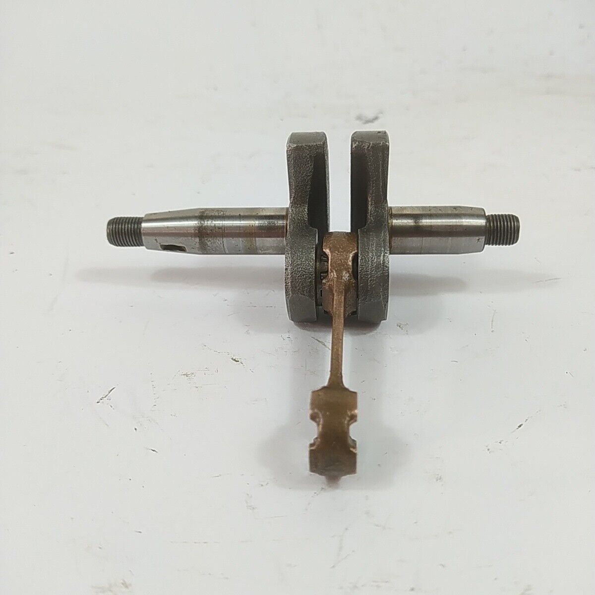 Ricambio ALBERO MOTORE ORIGINALE usato per decespugliatore Komatsu ZENOAH G4K