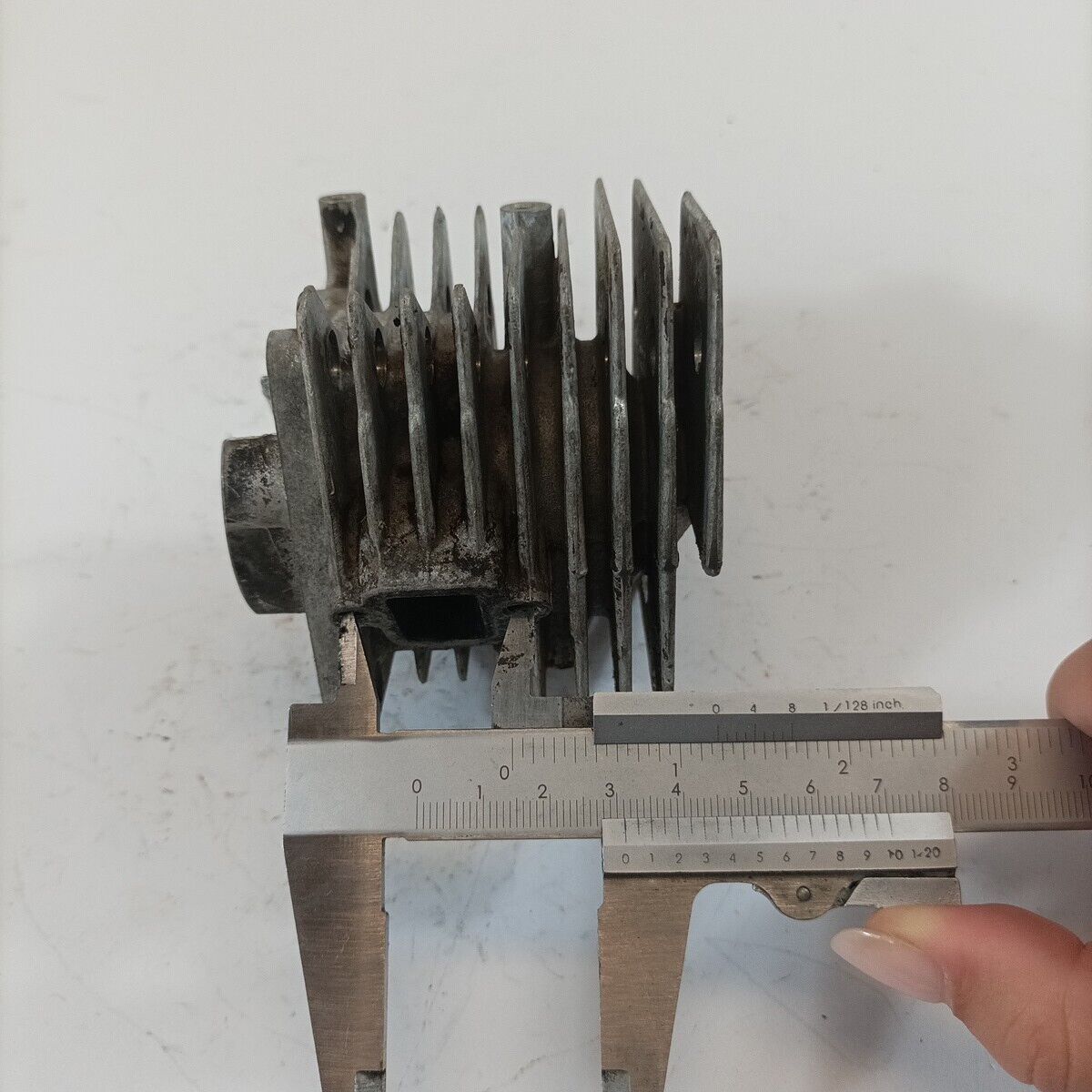 CILINDRO E PISTONE PER MOTOSEGA ALPINA CASTOR P34 TR350 PR350 d 38 ricambi usati