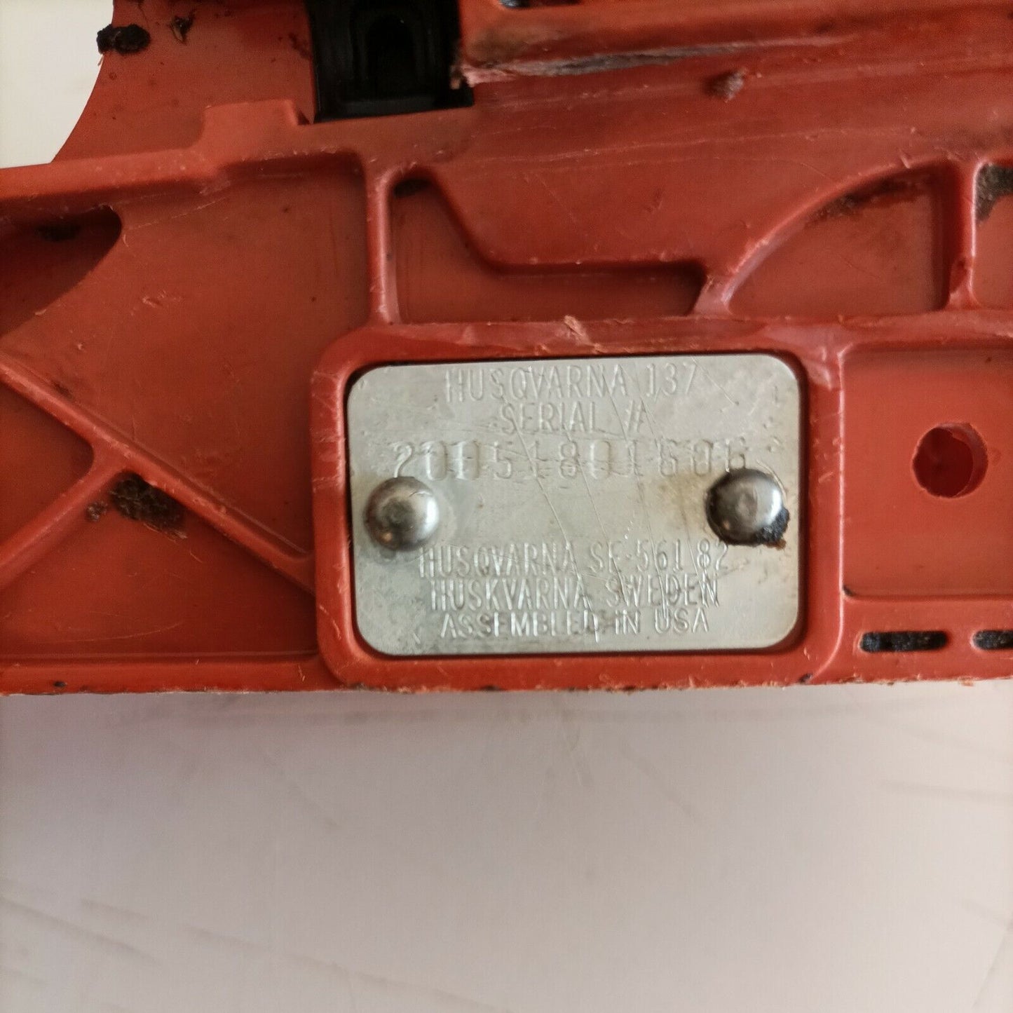 COLLETTORE aspirazione CARBURATORE PER MOTOSEGA HUSQVARNA 137 ricambi usati