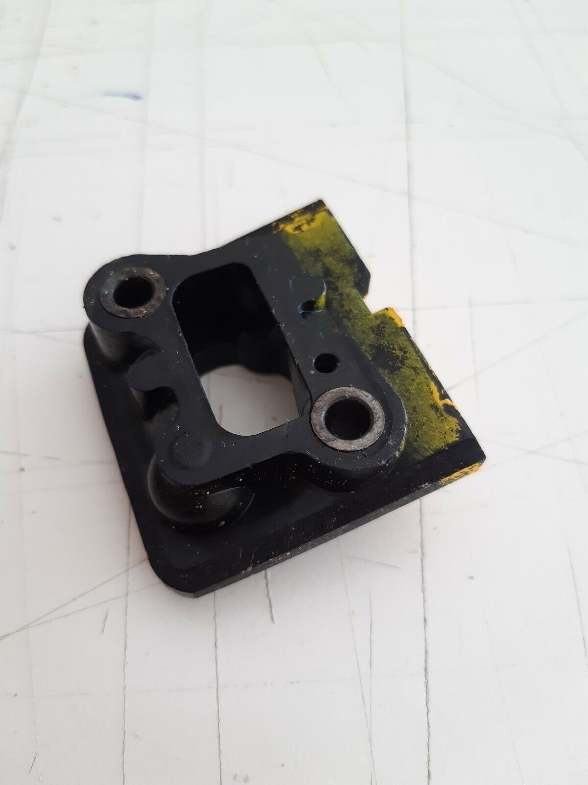 collettore APRIRAZIONE CARBURATORE PER MOTOSEGA PARTNER R420 ricambi usati