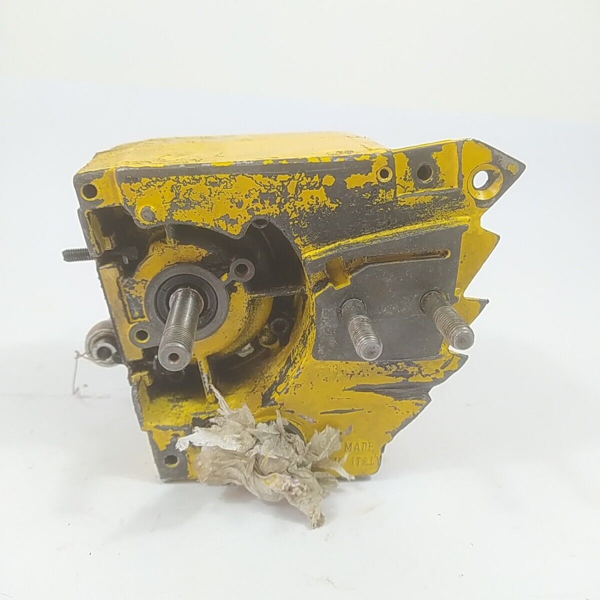 ricambi usati CARTER BASAMENTO ALBERO MOTORE per motosega ALPINA CASTOR prof 45 