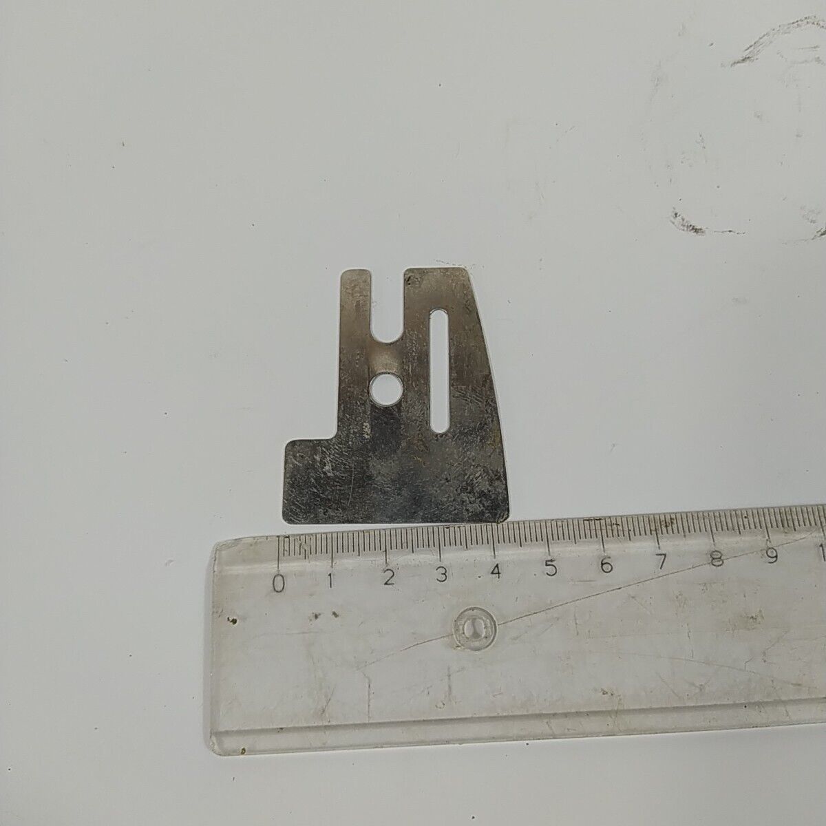 DADO BARRA E LAMIERINO INTERNO ED ESTERNO PER MOTOSEGA CASTOR 438 ricambi usati