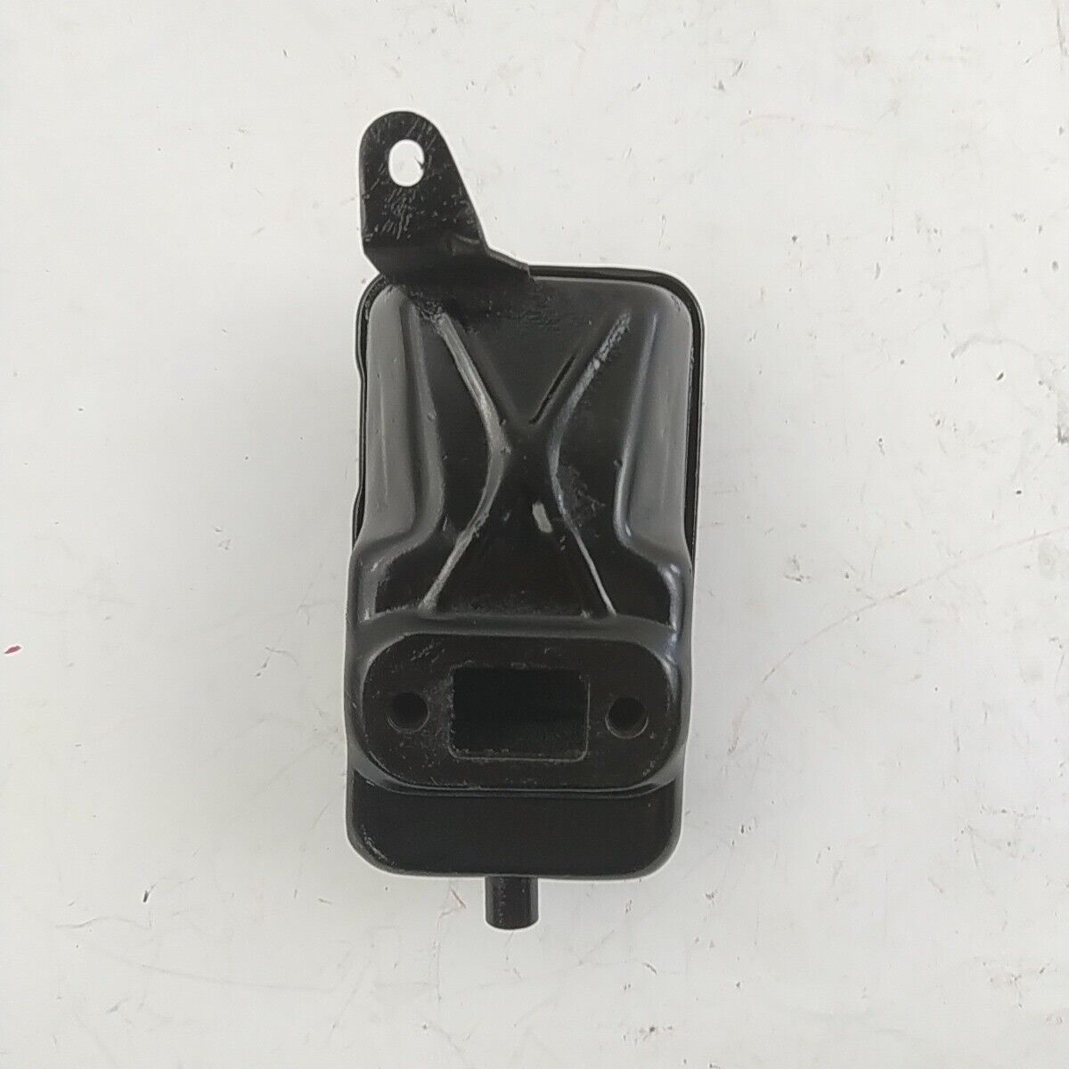 Ricambio MARMITTA SILENZIATORE usato per decespugliatore Komatsu ZENOAH G4K