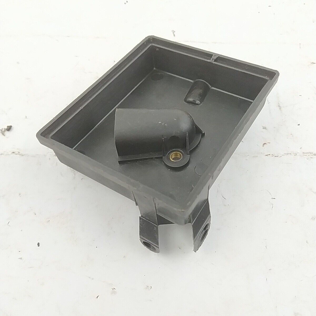 Ricambio SCATOLA FILTRO ARIA usato DECESPUGLIATORE MCCULLOCH CABRIO Elite 