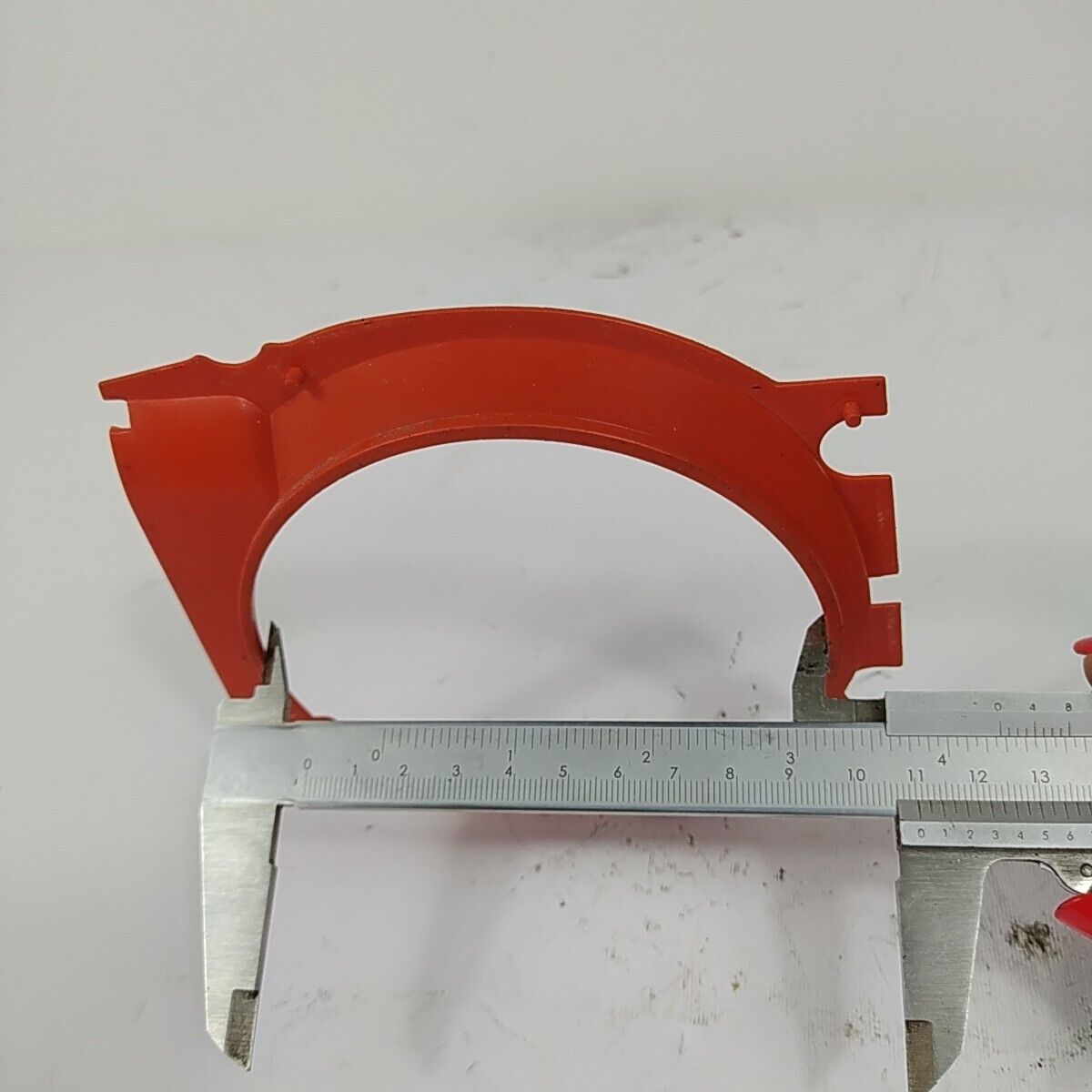 Ricambio usato CONVOGLIATORE COPERCHIO di AVVIAMENTO per motosega DOLMAR 116 si