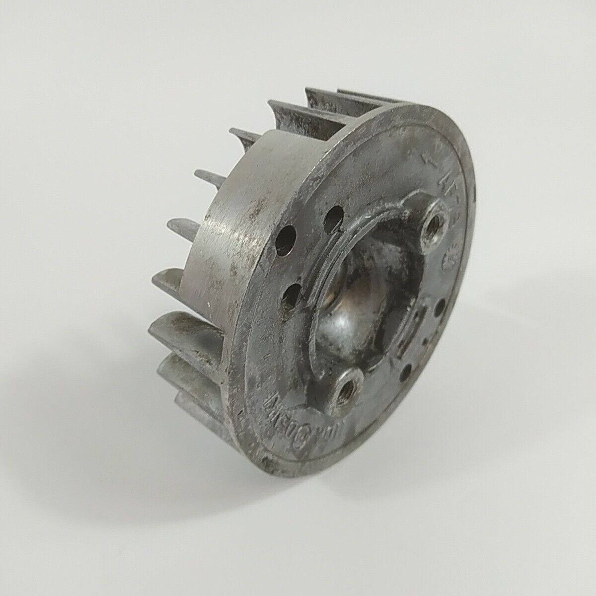 Ricambi per DECESPUGLIATORE ALPINA VIP 52 VOLANO MAGNETICO DI AVVIAMENTO usato