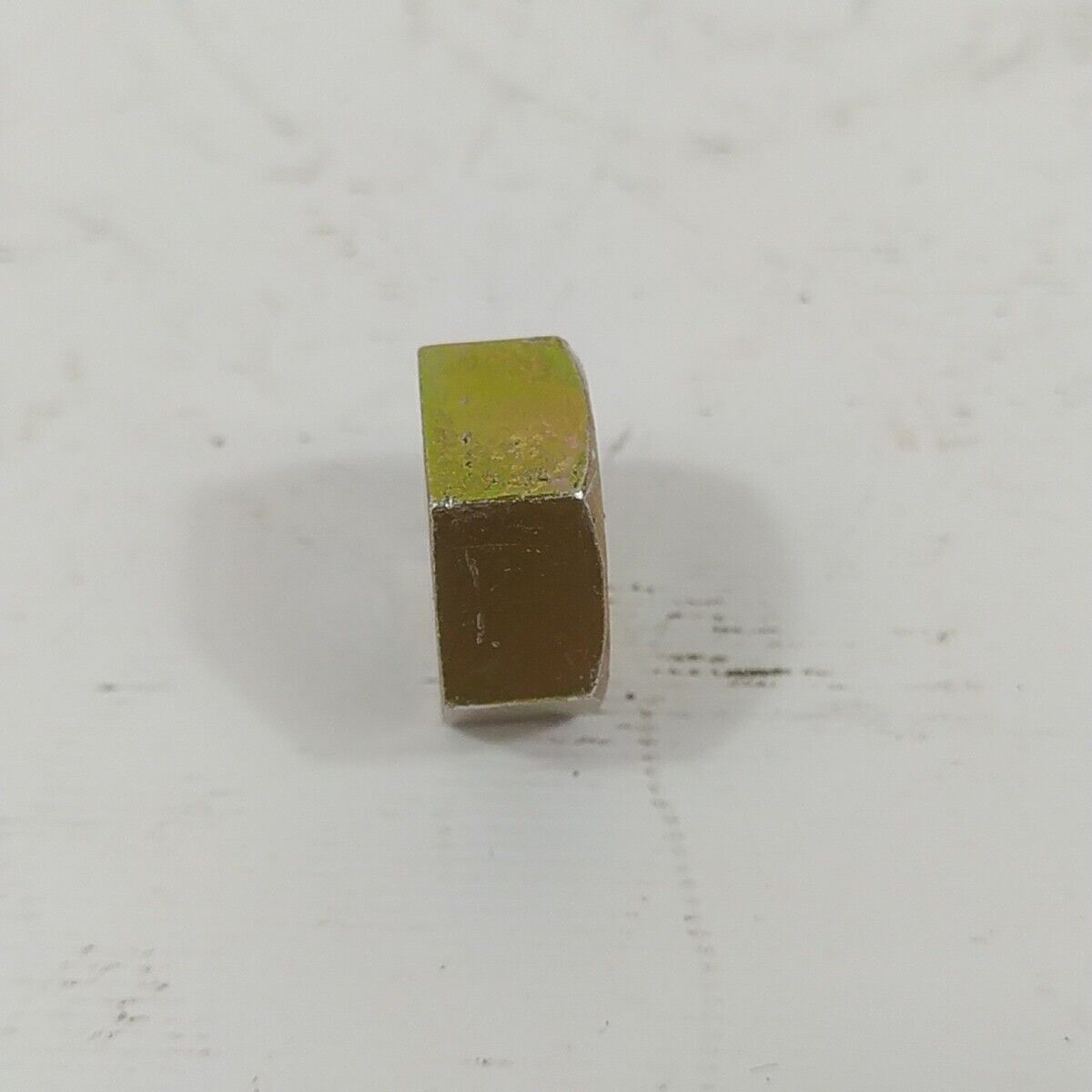 Ricambi DADO ALBERO MOTORE VOLANO per decespugliatore TANAKA 501 ik usati