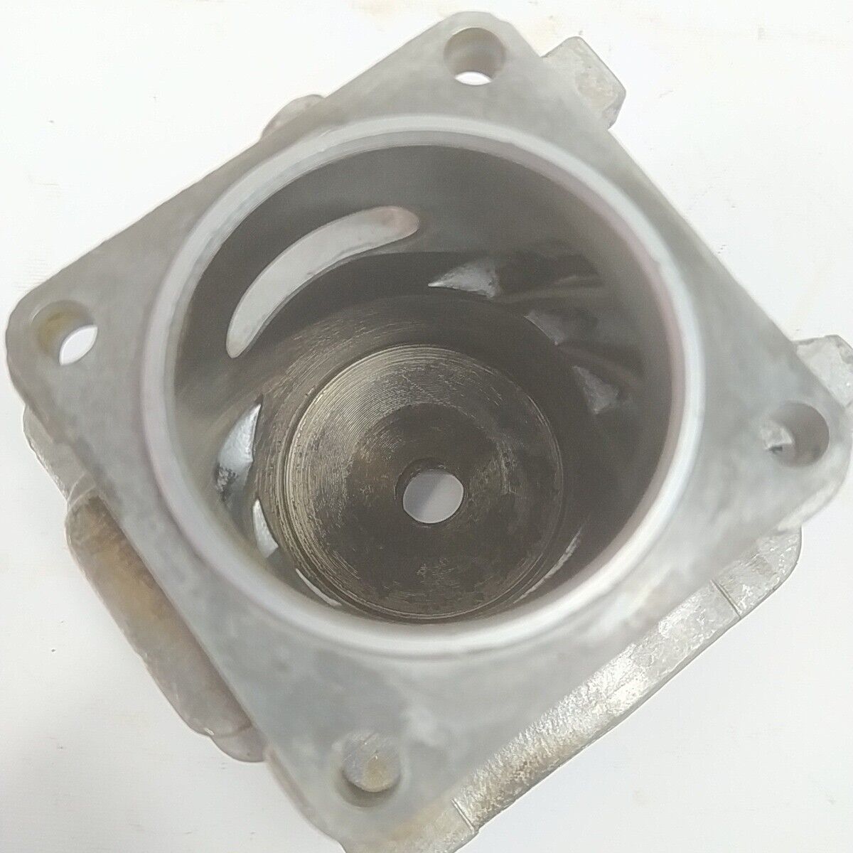 MOTOSEGA ALPINA A prof  70 ricambio usato KIT CILINDRO E PISTONE Diametro 51 mm