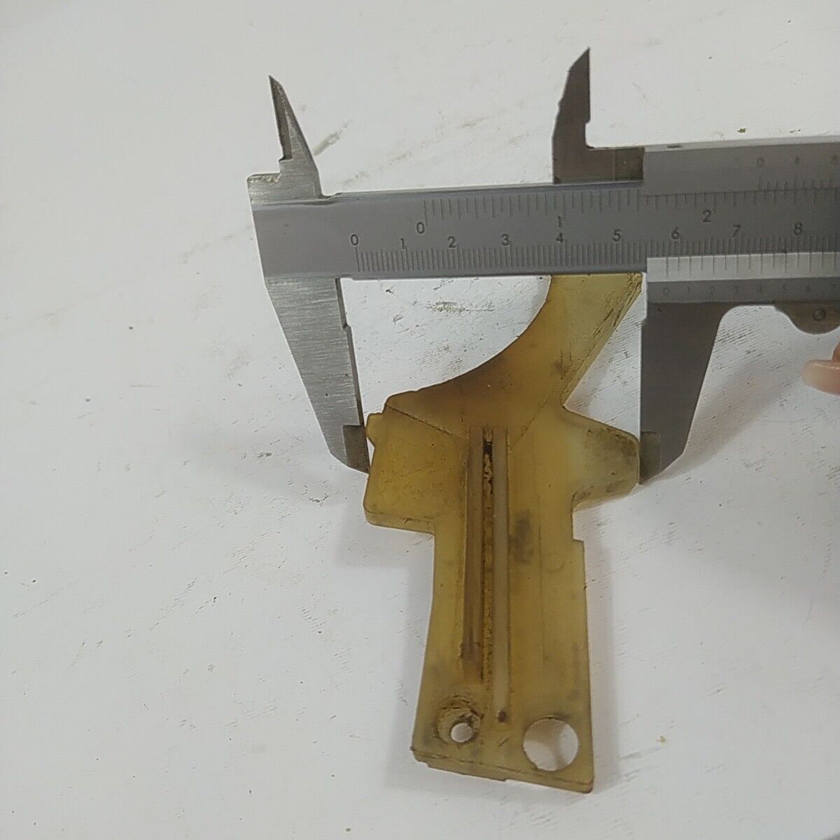 Ricambio COPERCHIO FRENO CATENA FRIZIONE per motosega CASTOR CP 700 usato