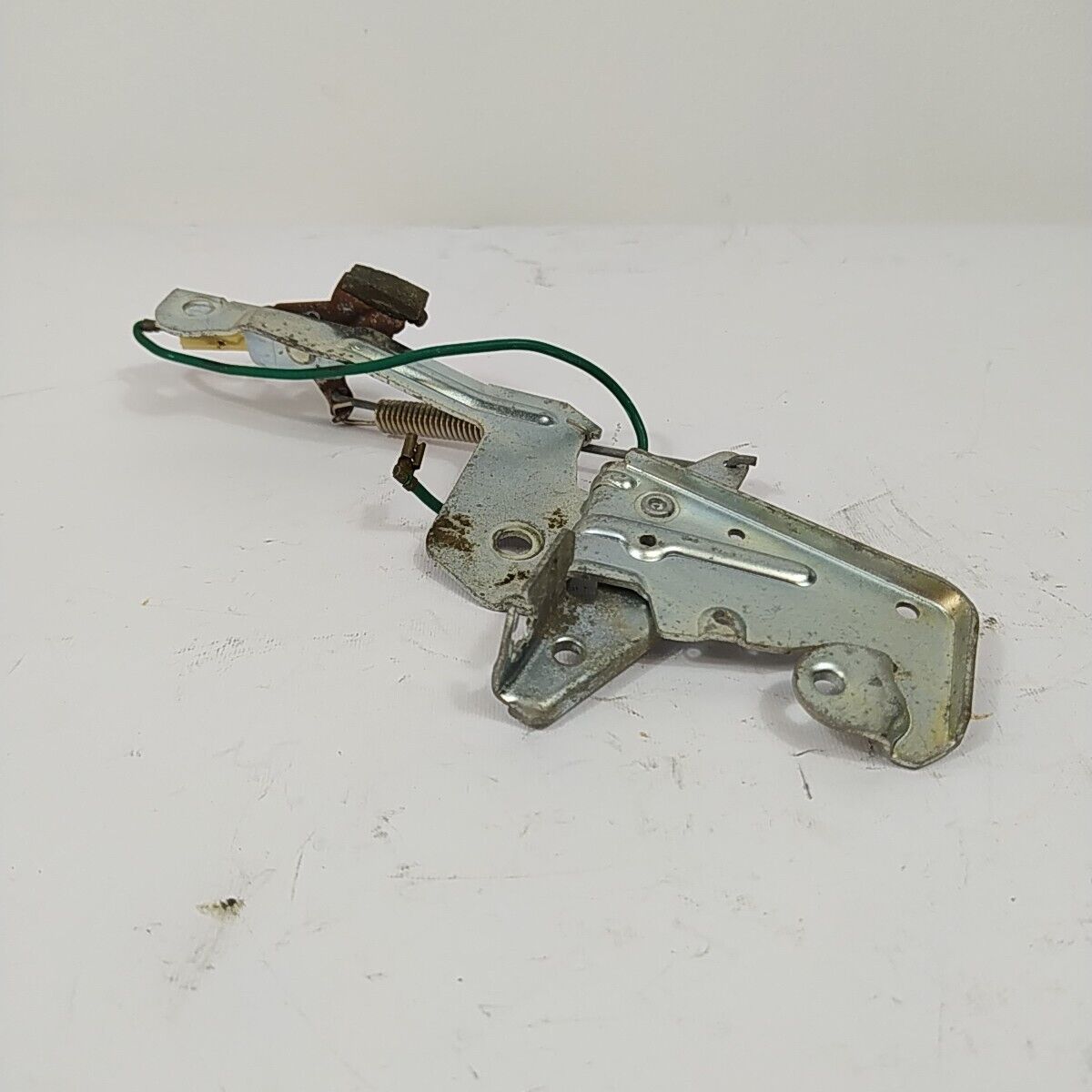 leva ACCELERATORE  per tagliaerba TECUM SEH ENGIME 50 SYN E RGY EUROPEAN usato