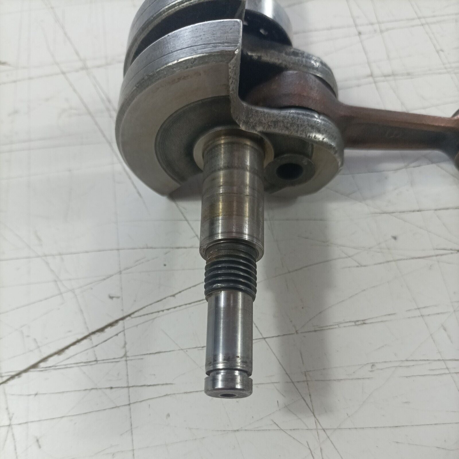 MOTOSEGA OLEOMAC OM 251 ALBERO MOTORE CON DOPPIO FILETTO ricambi usati