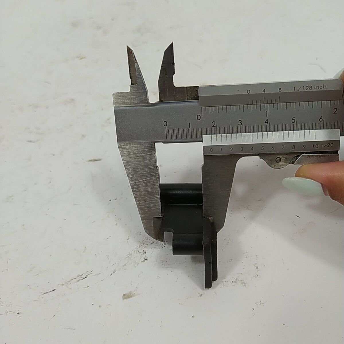 Ricambi usati per decespugliatore MCCULLOCH passanti regolazione carburatore