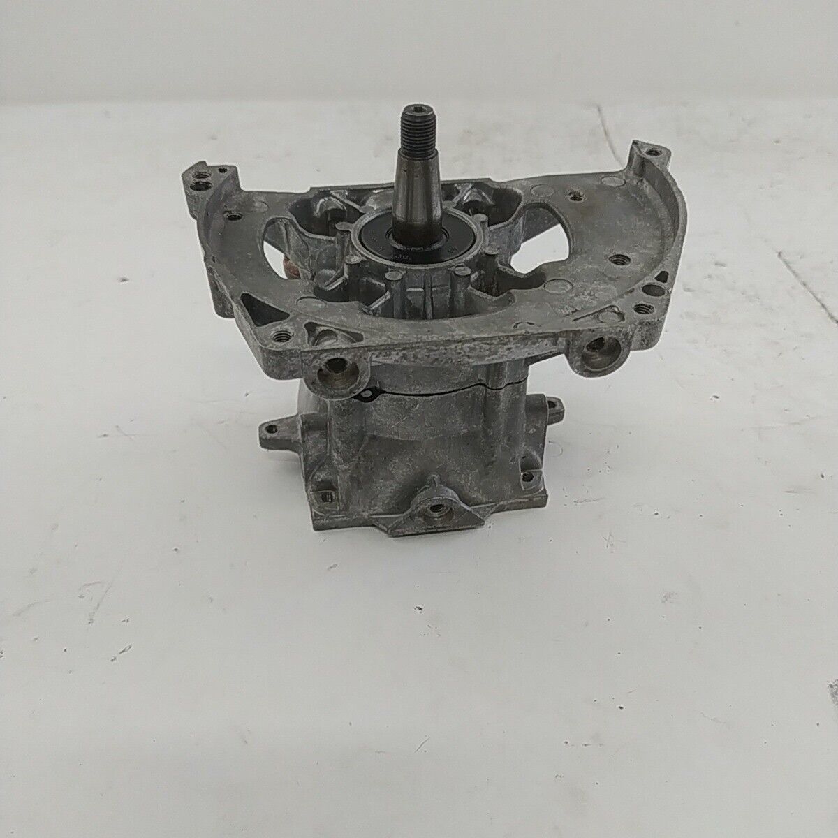 Ricambio CARTER BASAMENTO CILINDRO Usato per decespugliatore Komatsu ZENOAH G4K