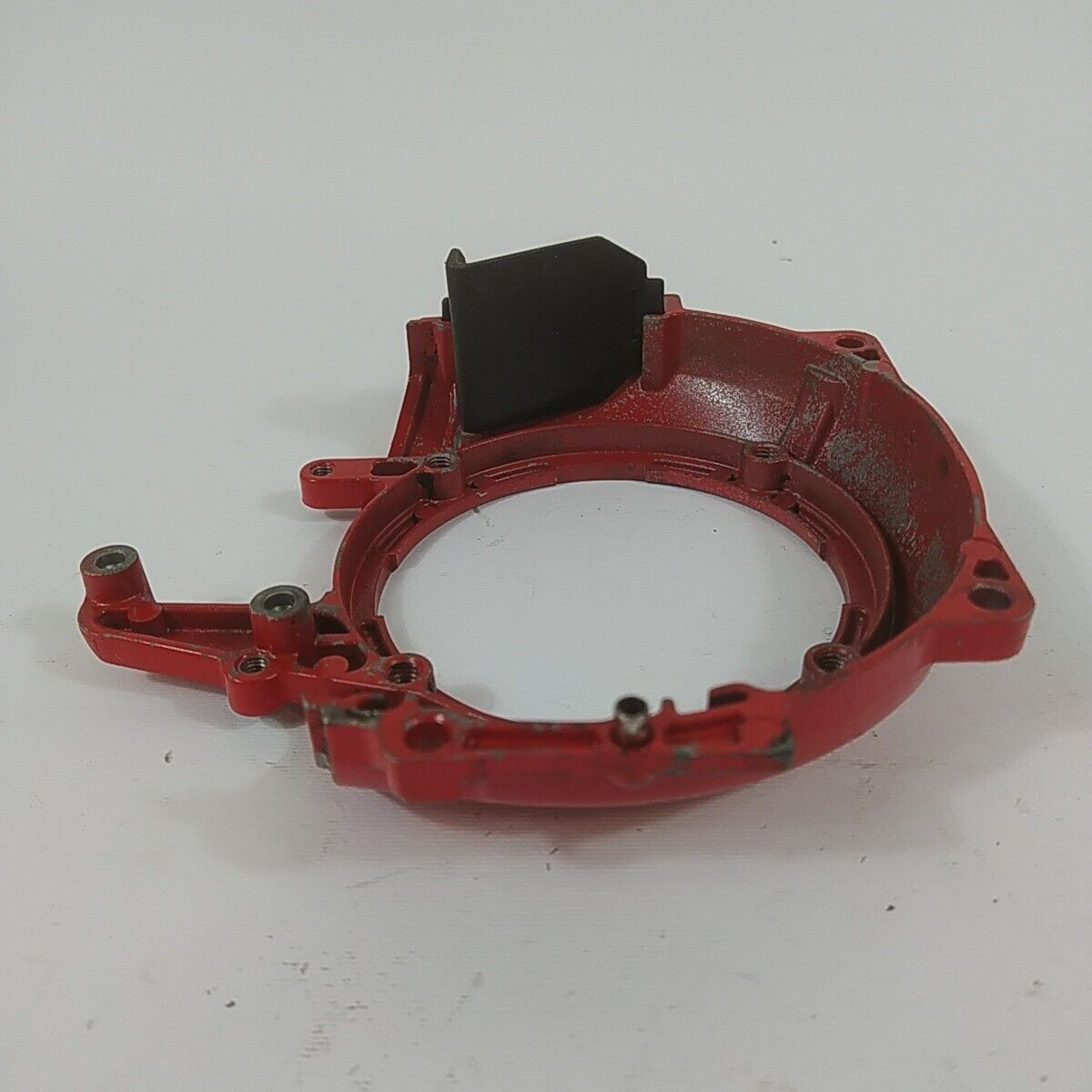 Ricambio CARTER SUPPORTO COPERCHIO CAMPANA usato per decespugliatore ZENOAH G43L