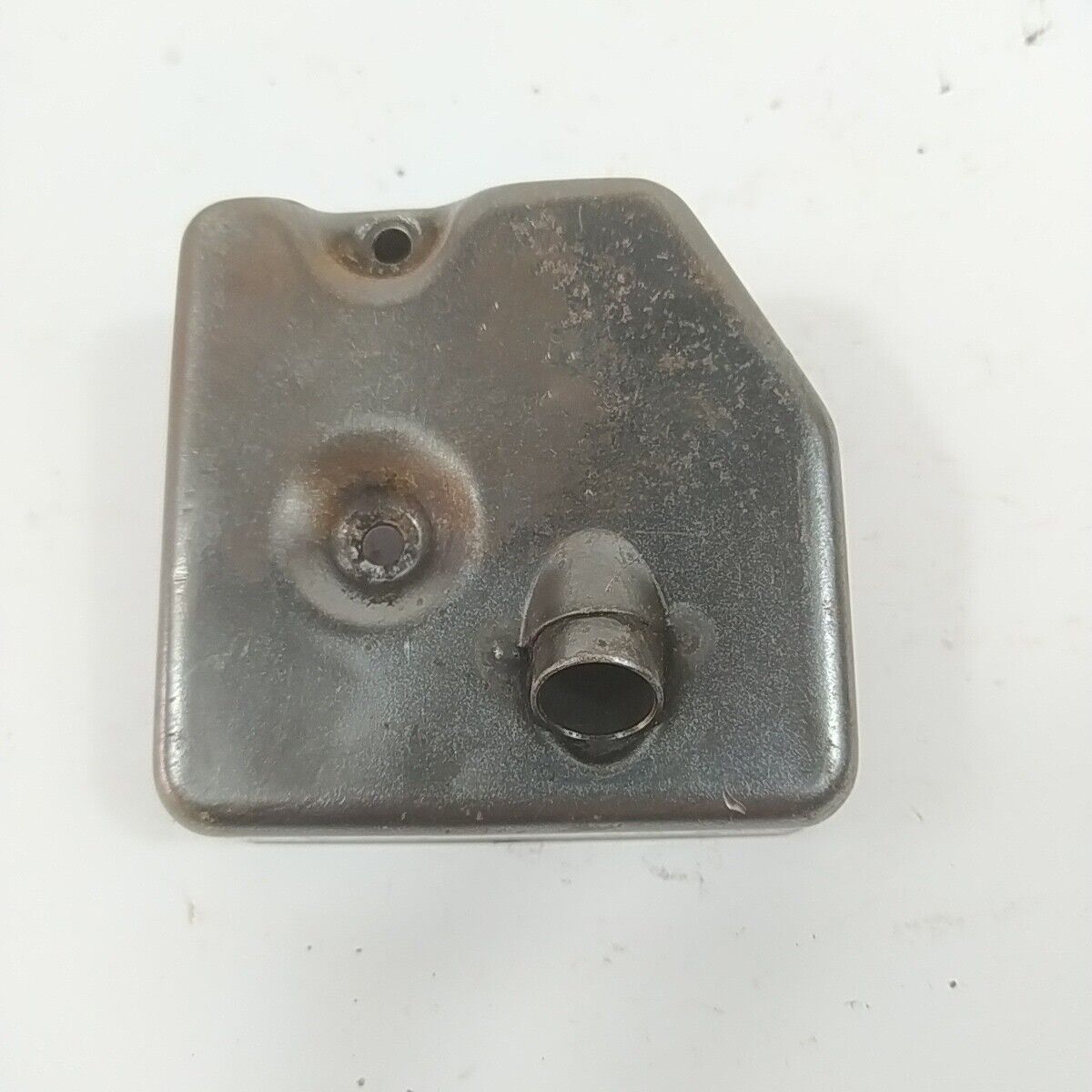 marmitta silenziatore COMPLETO PER MOTOSEGA MCCULLOCH MAC 735 ricambi usati