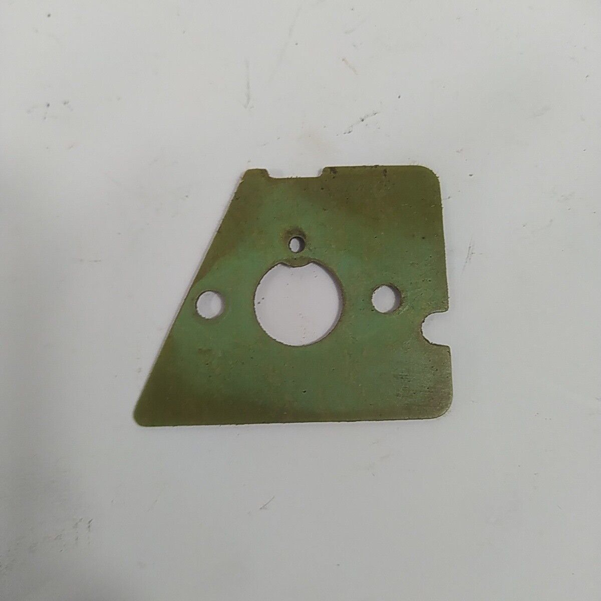 Ricambio FLANGIA RACCORDO CARBURATORE per motosega ALPINA CASTOR 41 usato