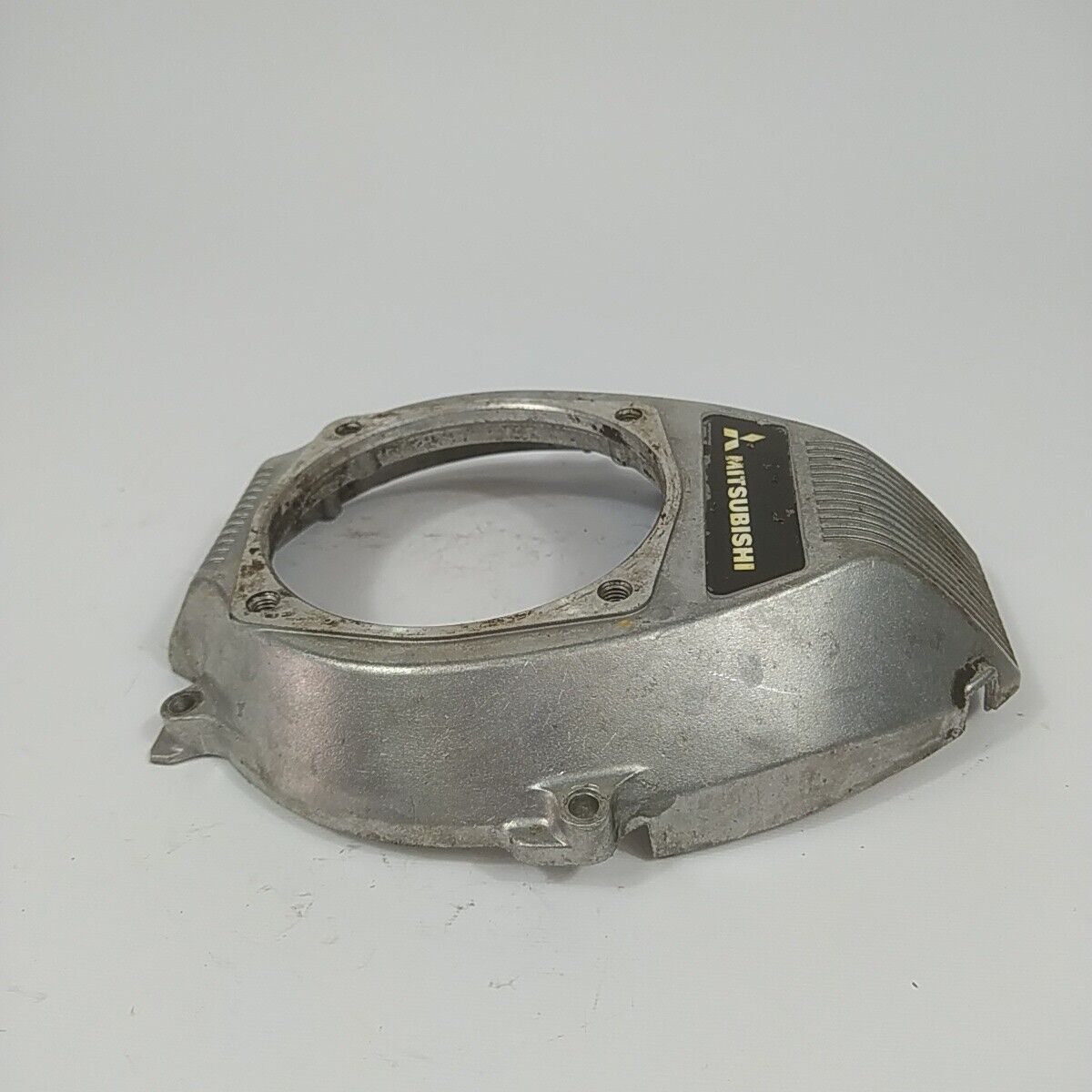 COPERCHIO VOLANO TRASMISSIONE FRIZIONE usato per decespugliatore MITSUBISHI TL52