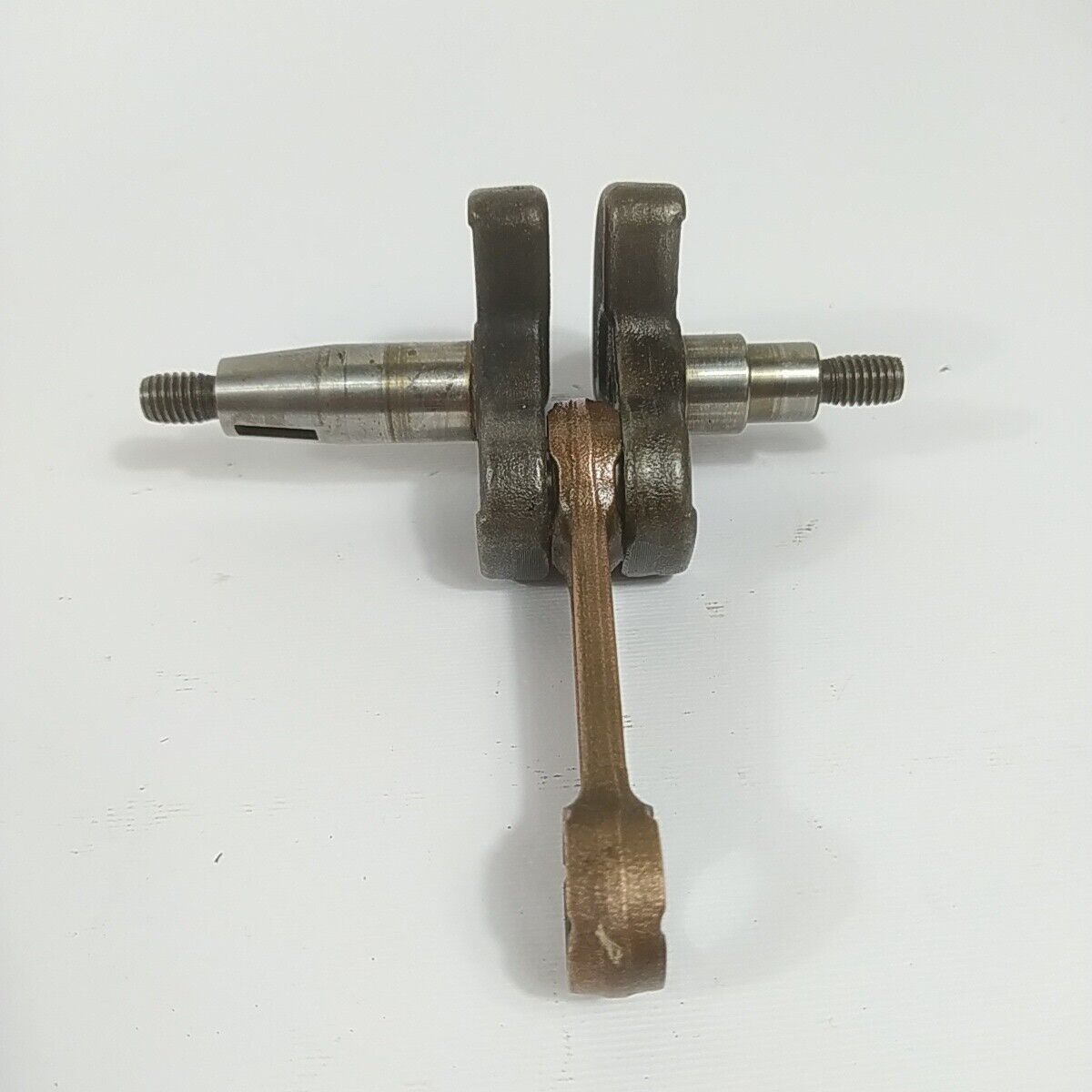 Ricambio ALBERO MOTORE usato per decespugliatore MITSUBISHI TL 52