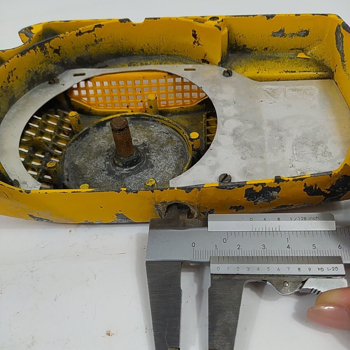 COPERCHIO CARTER AVVIAMENTO A STRAPPO per motosega PARTNER R 420 ricambi usati