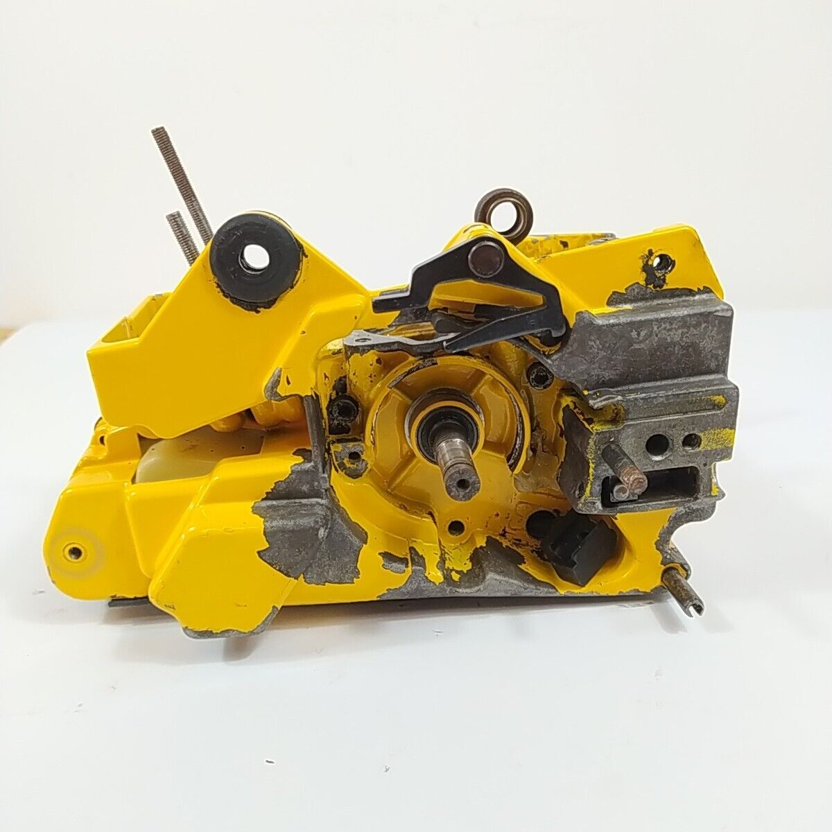 CARTER SERBATOIO carburante e albero motore MOTOSEGA MCCULLOCH PM 484 usato