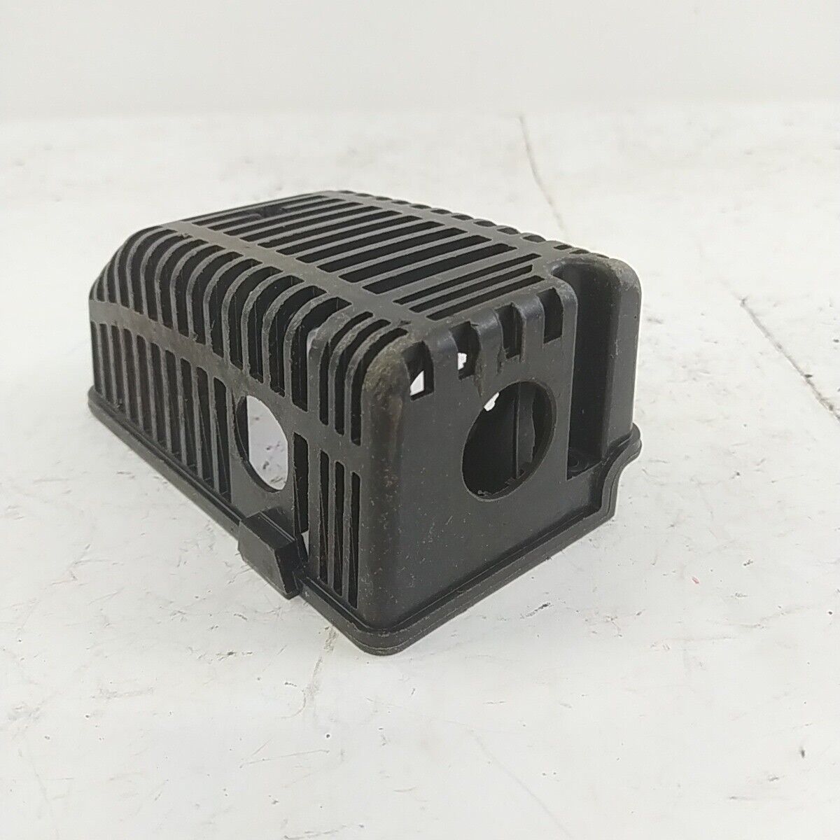 Ricambio COPERCHIO MARMITTA usato per decespugliatore Komatsu ZENOAH G4K