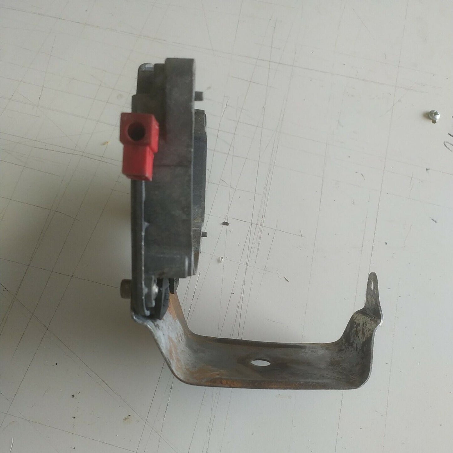 CARTER SUPPORTO MOTORE PER DECESPUGLIATORE 434 ALPINA VIP 25 ricambi usati