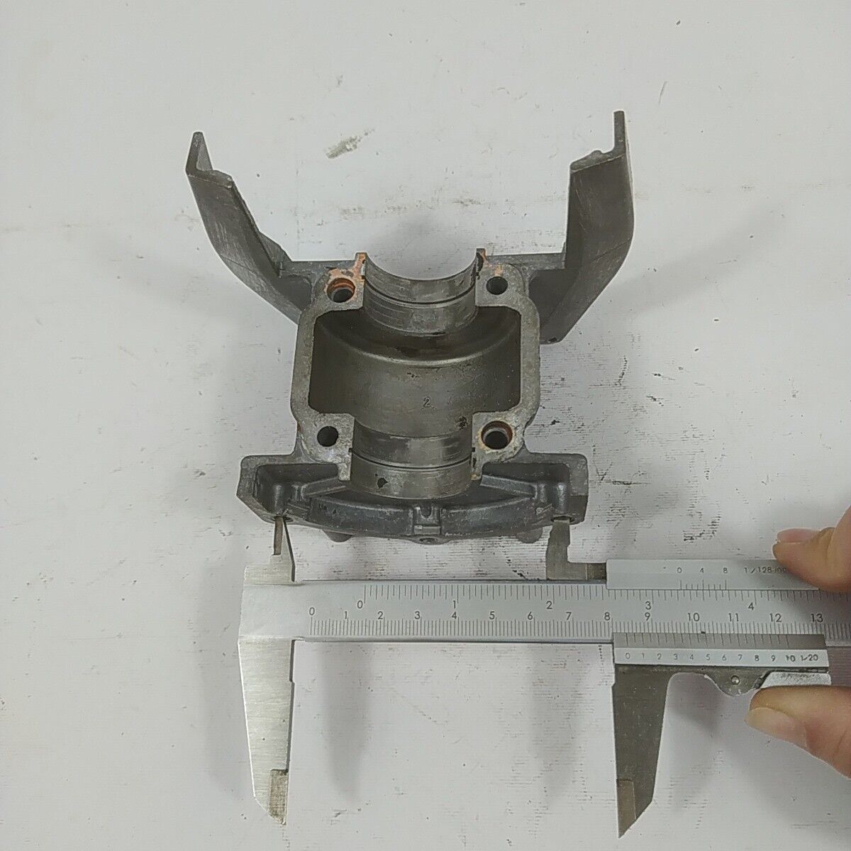 Ricambio per decespugliatore KING 40 CS  CARTER BASAMENTO CILINDRO MOTORE usato