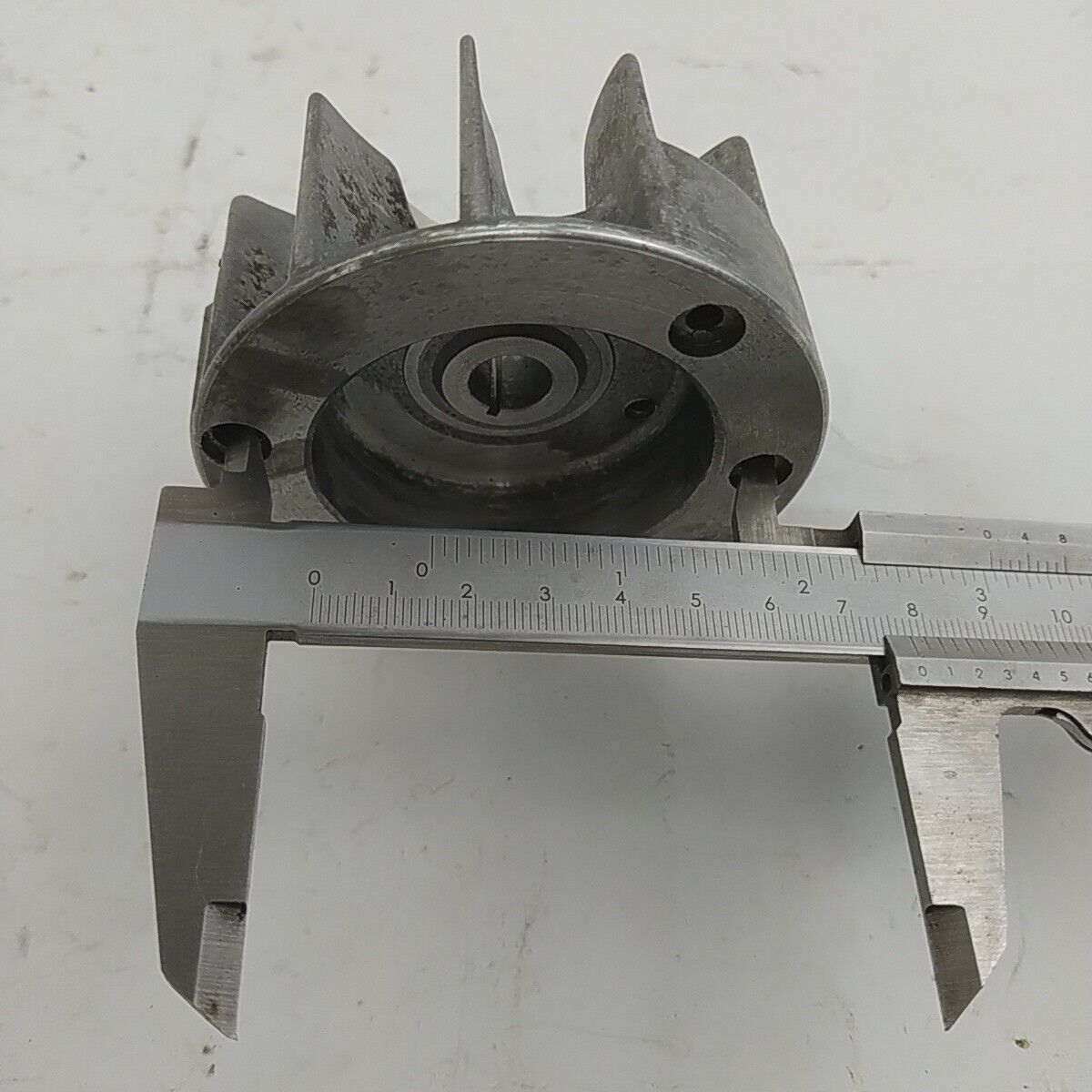 ricambi MOTOSEGA OLEO MAC 240 Blitz 400 40 VOLANO MAGNETICO di avviamento usati