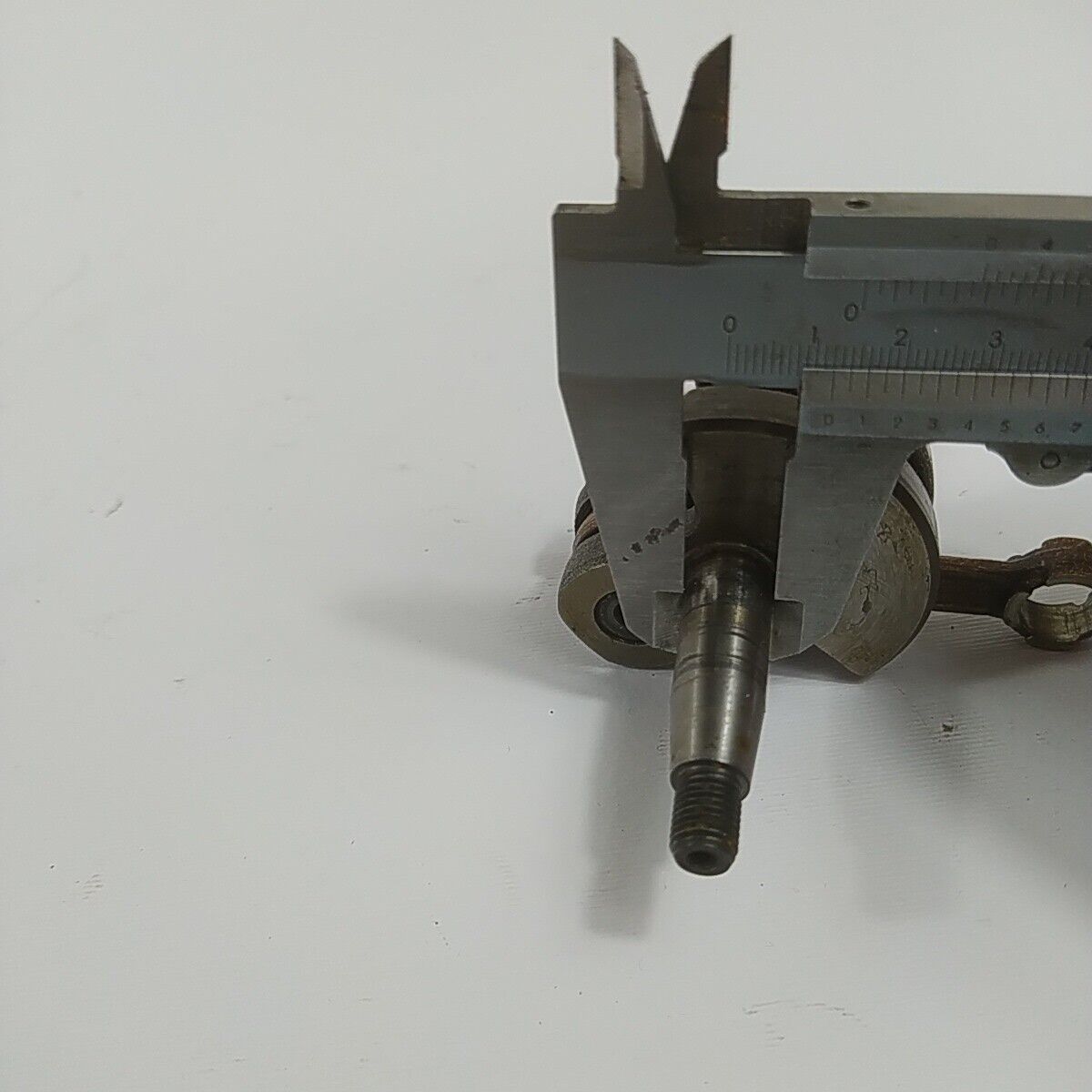 Ricambio ALBERO MOTORE ORIGINALE usato per decespugliatore Komatsu ZENOAH G3K