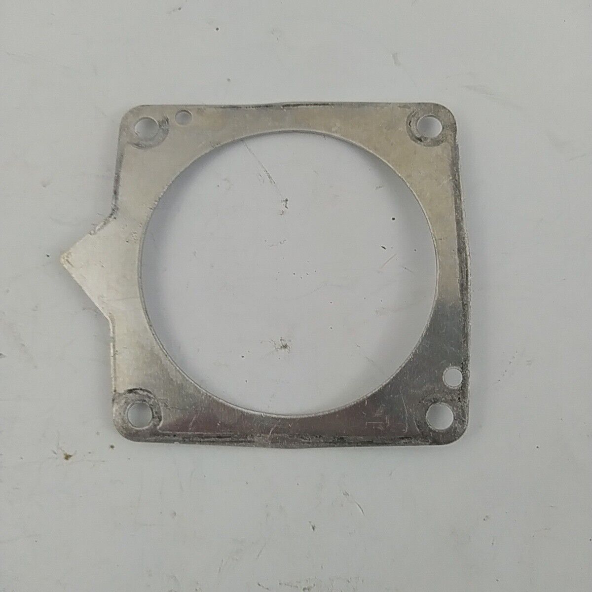 Ricambio GUARNIZIONE COPERCHIO AVVIAMENTO usato decespugliatore MITSUBISHI TL 52
