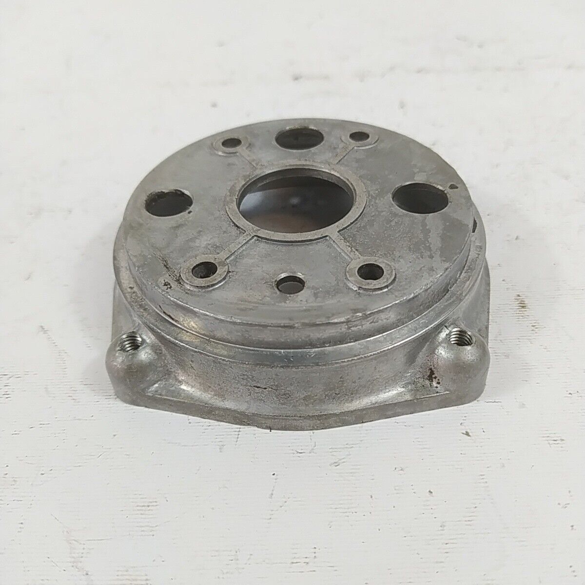 Ricambio DECESPUGLIATORE kawasaki kt 17 COPERCHIO CARTER BASAMENTO albero usato