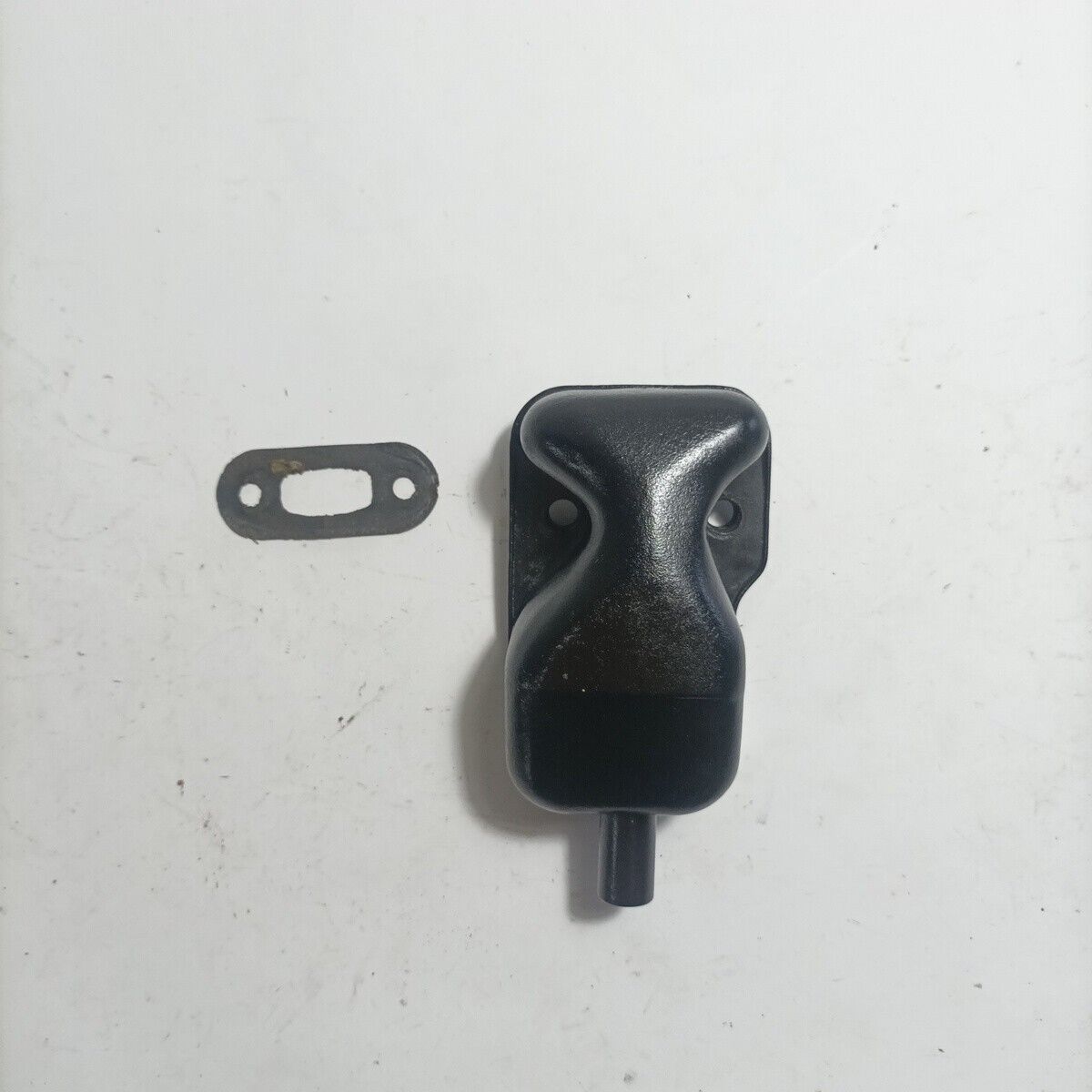 Ricambio MARMITTA SILENZIATORE Usato per decespugliatore Komatsu ZENOAH G2K