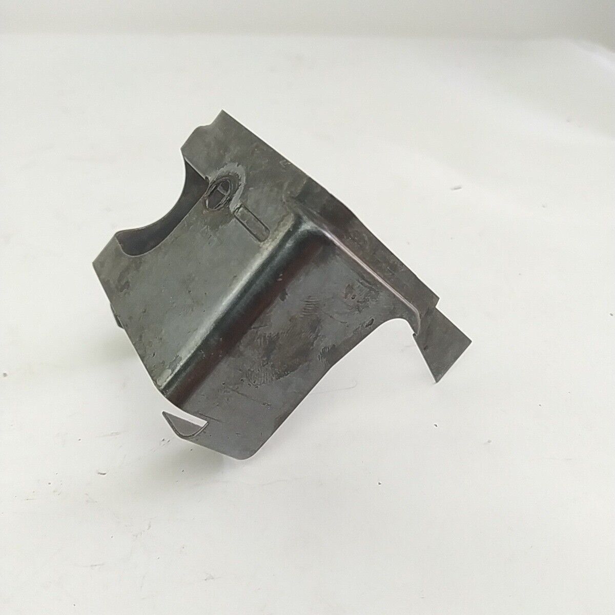 Ricambio COPERCHIO copri MOTORE cilindro usato DECESPUGLIATORE MCCULLOCH GT 50