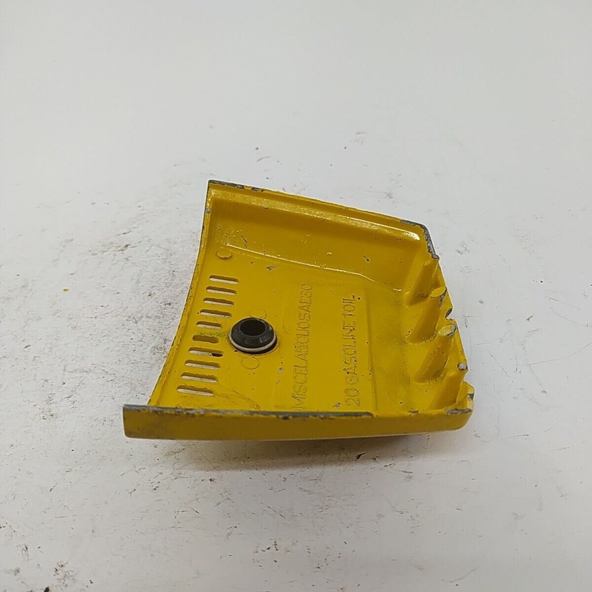 ricambio COPERCHIO FILTRO ARIA CARBURATORE Per motosega ALPINA PROF 70 S usati