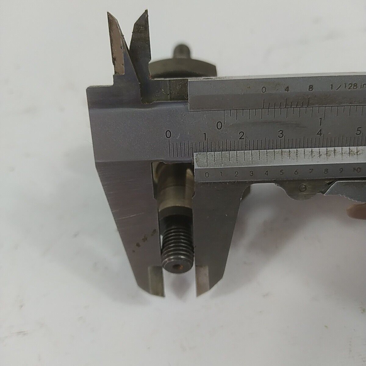 Ricambio ALBERO MOTORE ORIGINALE per decespugliatore TANAKA 501 ik usato