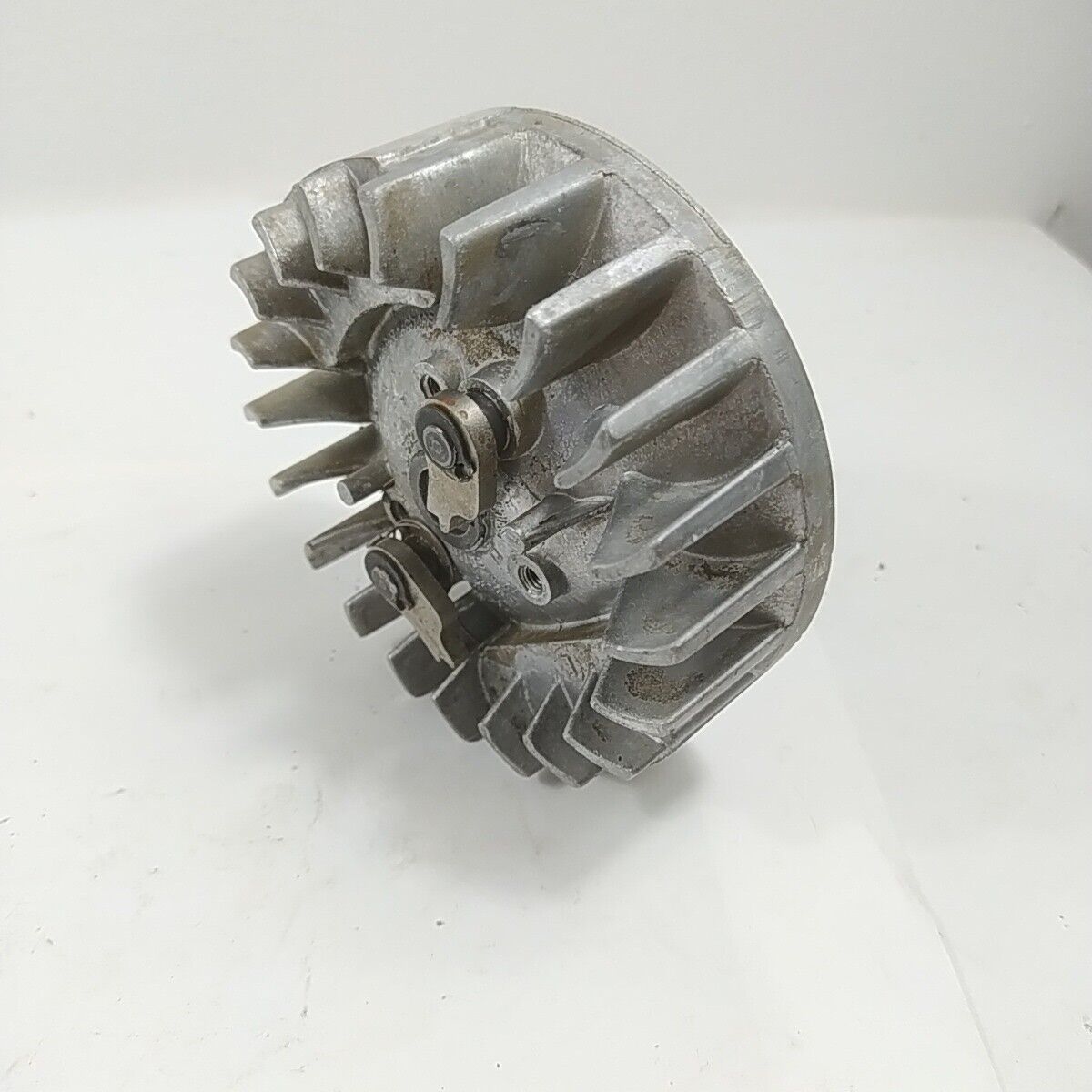 Ricambi per MOTOSEGA BLITZ 600 OLEO MAC 260 usati VOLANO MAGNETICO